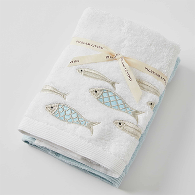 Pilbeam's Aqua Fish Face and Hand Towels