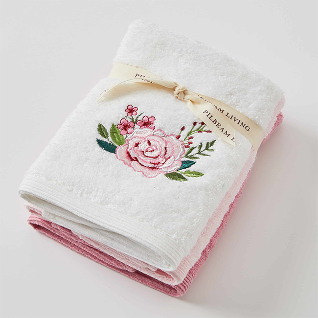 Twilight Rose Face and Hand Towels